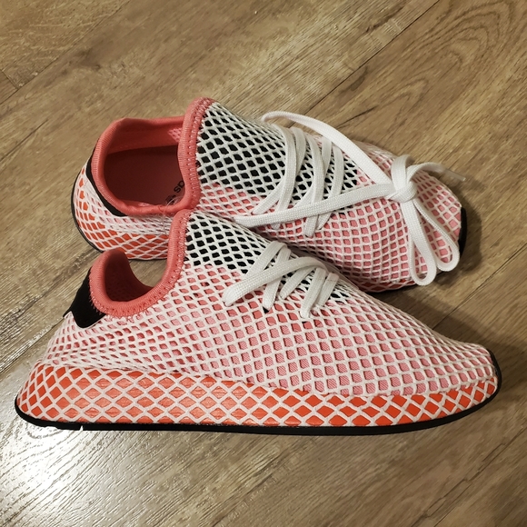 adidas pharrell williams deerupt